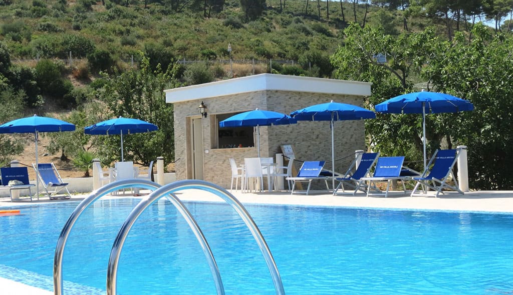 Villa_Ascoli_piscina